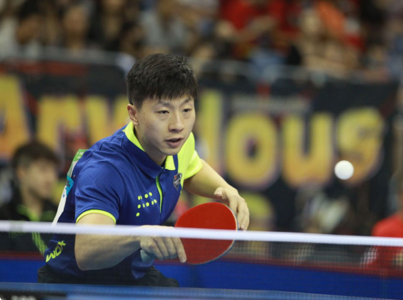 官方：摩纳哥签下勒沃库森门将赫拉德茨基；据悉总价300万欧