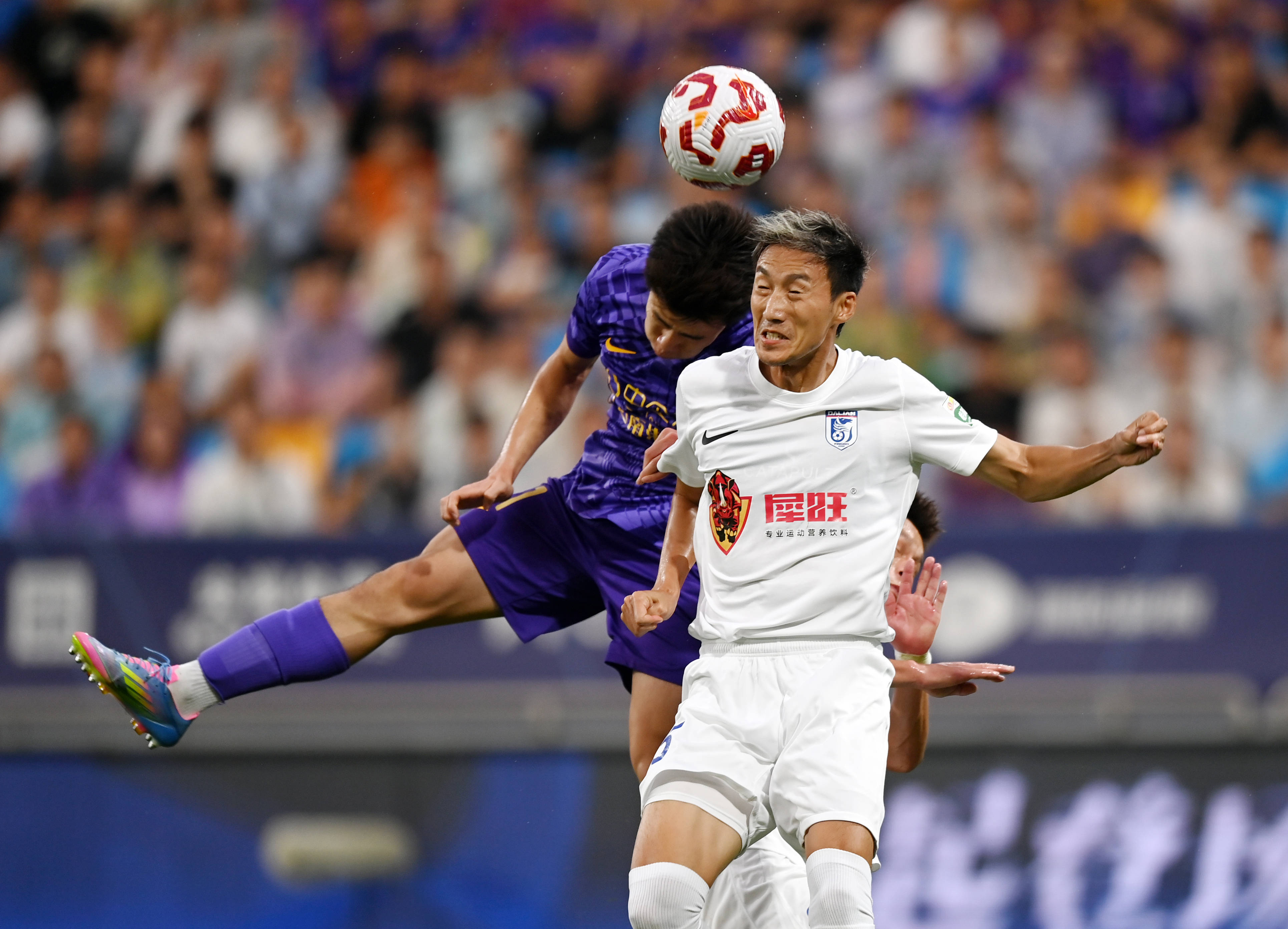 曾凡博22分首钢胜宁波 郭艾伦25分广州连胜